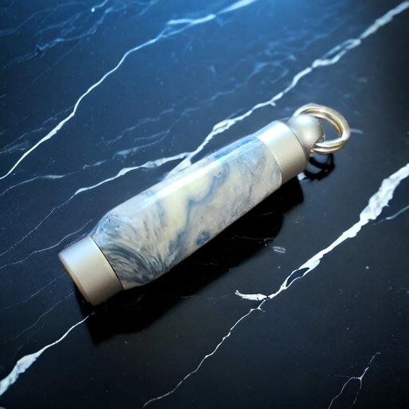 Memory Urn Pendant - Picture 2 of 4